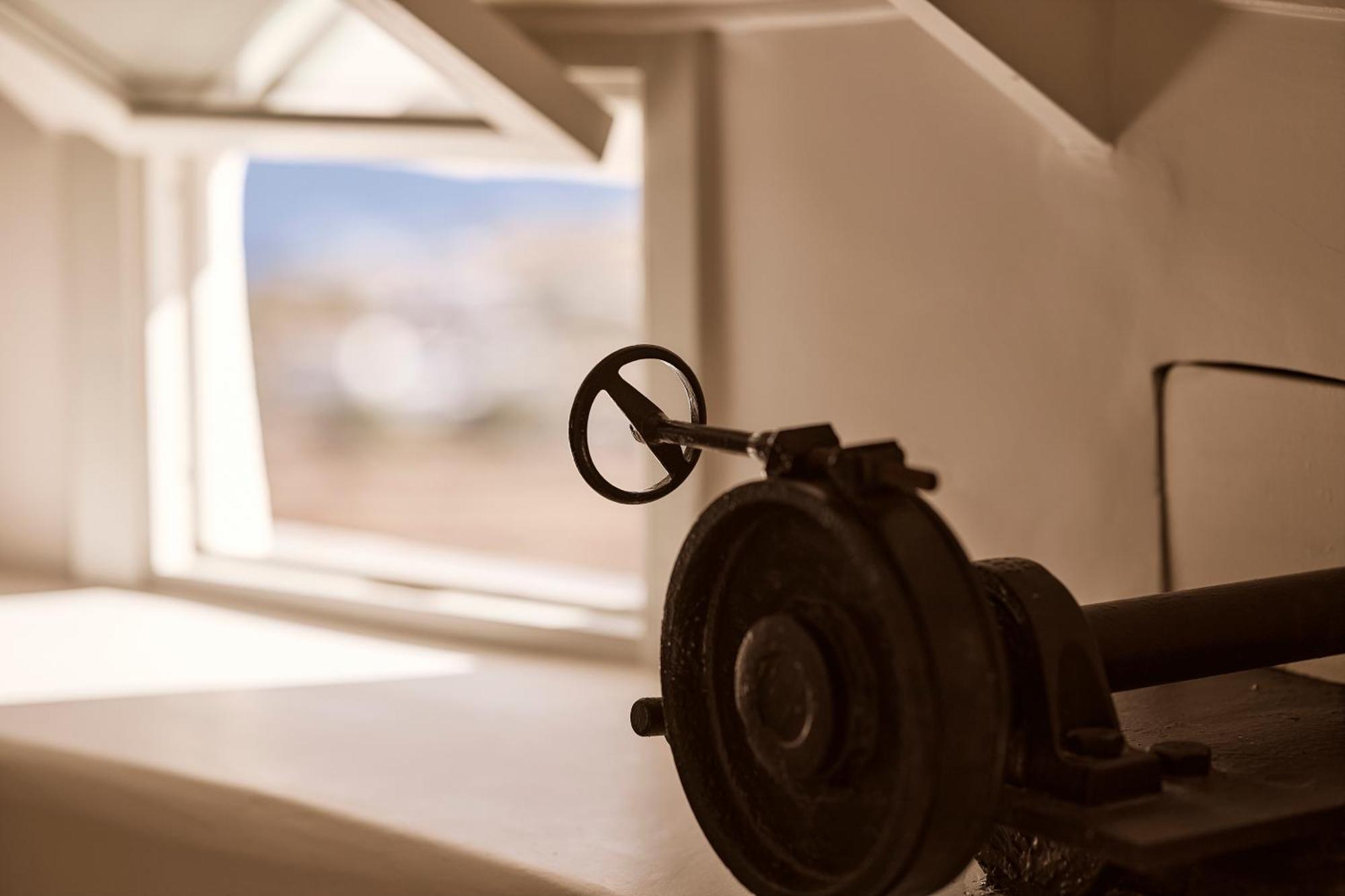 Windmill Karamitsos Since 1859 Apartment Трипити Екстериор снимка