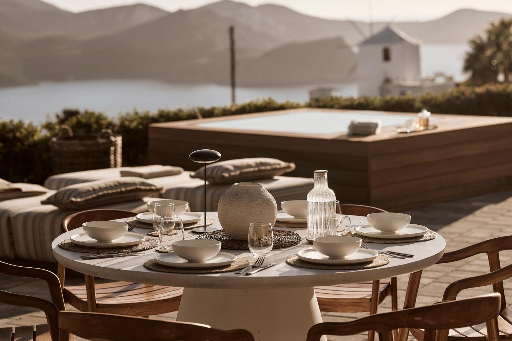 Windmill Karamitsos Since 1859 Apartment Трипити Екстериор снимка