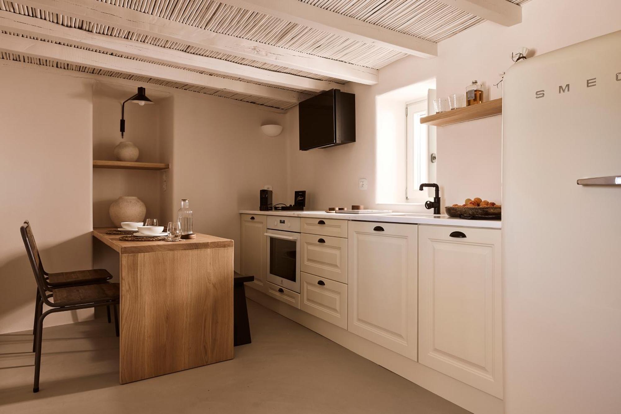 Windmill Karamitsos Since 1859 Apartment Трипити Екстериор снимка